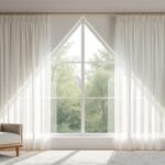 découvrez nos conseils pratiques pour choisir un rideau parfaitement adapté à une fenêtre en triangle et valoriser votre intérieur avec style et fonctionnalité.